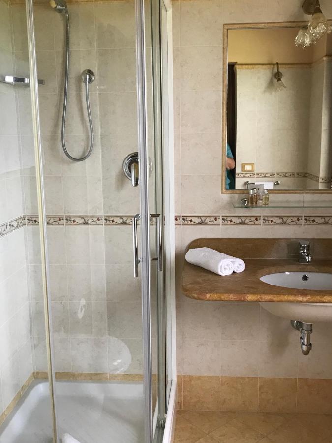 Genius Loci Country Inn ベヴァーニャ エクステリア 写真